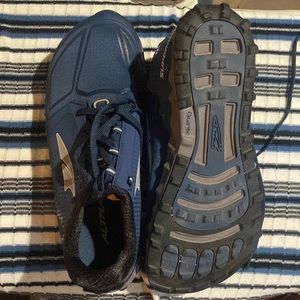 Altra Superior 4 Mens Trail Running Shoe